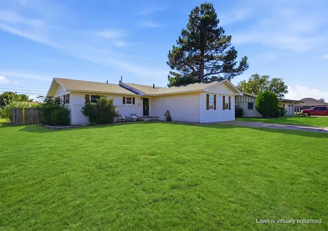 Photo 2 of Single family home for sale at 1608 Wilson St, Altus, OK 73521 | MLS# 1253555 | Listing updated on 2026-10-14