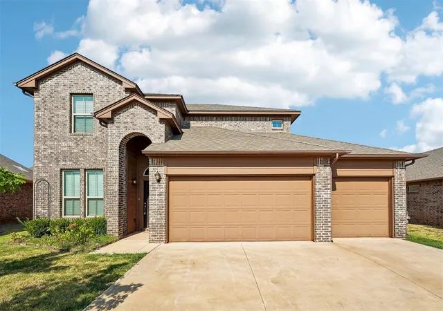 Photo 1 of Single family home for sale at 14721 Rambling Crk Cir, Oklahoma City, OK 73142 | MLS# 1253557 | Listing updated on 2026-10-14