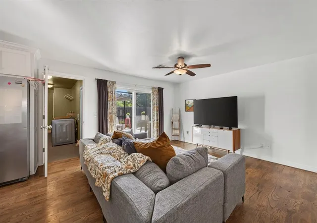 Photo 2 of Single family home for sale at 2832 Manchester Dr, Oklahoma City, OK 73120 | MLS# 1253574 | Listing updated on 2026-10-22