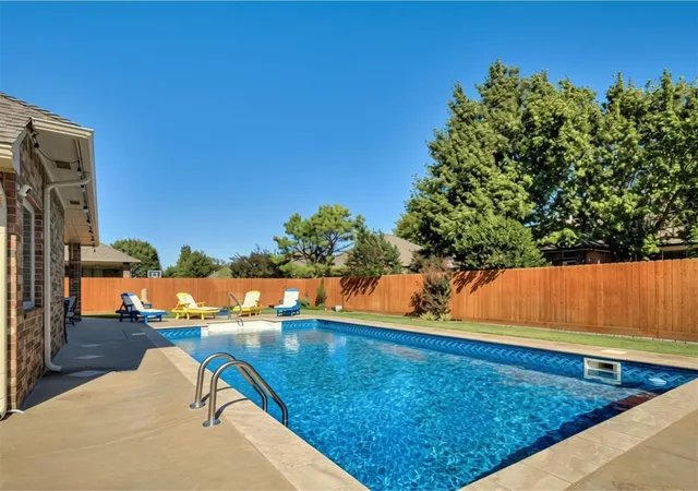 Photo 2 of Single family home for sale at 7000 Stinchcomb Dr, Oklahoma City, OK 73132 | MLS# 1253584 | Listing updated on 2026-10-15