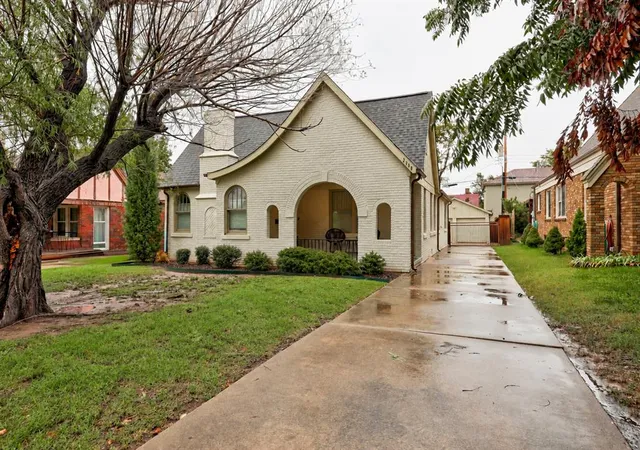Photo 2 of Single family home for sale at 2208 N Indiana Ave, Oklahoma City, OK 73106 | MLS# 1253599 | Listing updated on 2026-10-19