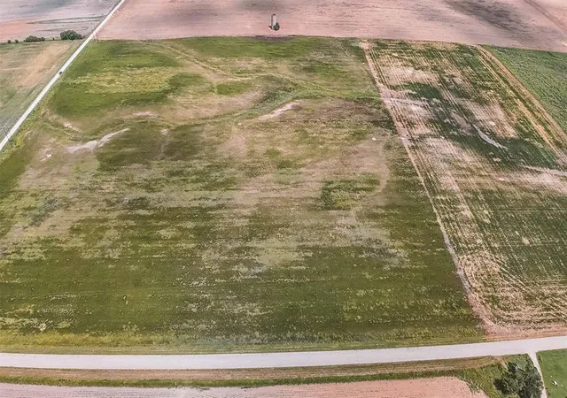 Photo 3 of Land for sale at 0 W Oakland Rd, Ponca City, OK 74601 | MLS# 1253609 | Listing updated on 2026-10-14