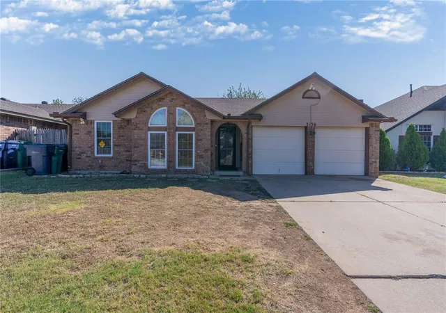 Single family home for sale at 3136 SW 93rd Street, Oklahoma City, OK 73159 | MLS# 1253620