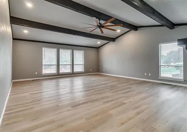Photo 4 of Sale Pending at 11400 Spring Crk Rd, Oklahoma City, OK 73162 | MLS# 1253641 | Listing updated on 2026-10-18