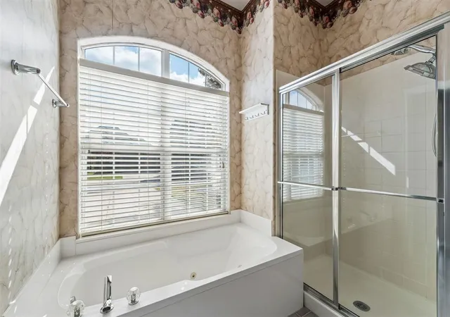 Photo 3 of Single family home for sale at 16701 Covington Manor, Edmond, OK 73012 | MLS# 1253684 | Listing updated on 2026-10-20