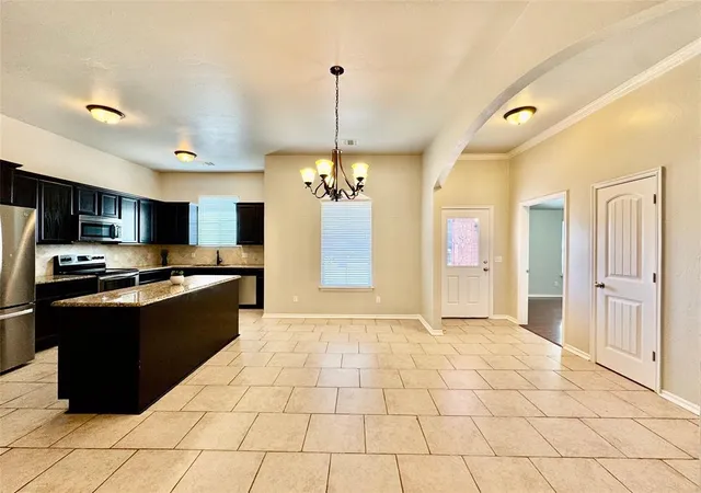 Photo 4 of Single family home for sale at 3333 Wood Valley, Norman, OK 73071 | MLS# 1253722 | Listing updated on 2026-10-15