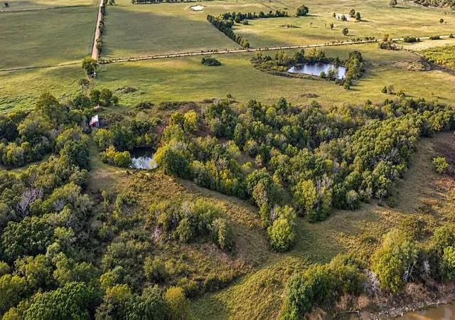 Photo 4 of Land for sale at E Industrial Blvd, Coalgate, OK 74538 | MLS# 1253724 | Listing updated on 2026-10-15