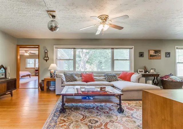 Photo 4 of Single family home for sale at 706 Morningside Dr, Norman, OK 73071 | MLS# 1253738 | Listing updated on 2026-10-16