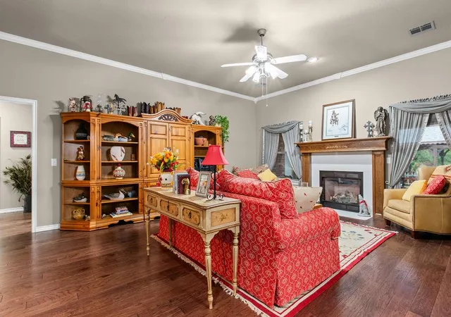 Photo 4 of Single family home for sale at 4613 Gracelann, Shawnee, OK 74804 | MLS# 1253739 | Listing updated on 2026-10-15