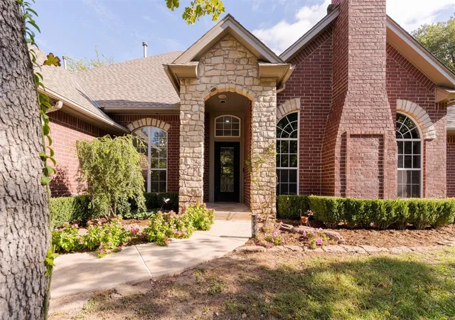 Photo 3 of Single family home for sale at 4500 Canaan Crk Rd, Edmond, OK 73034 | MLS# 1253741 | Listing updated on 2026-10-20
