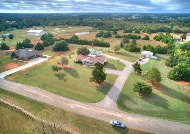 Photo 3 of Single family home for sale at 117 Zelda Ln, Mc Loud, OK 74851 | MLS# 1253751 | Listing updated on 2026-10-15