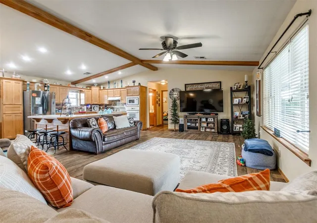 Photo 4 of Single family home for sale at 117 Zelda Ln, Mc Loud, OK 74851 | MLS# 1253751 | Listing updated on 2026-10-15