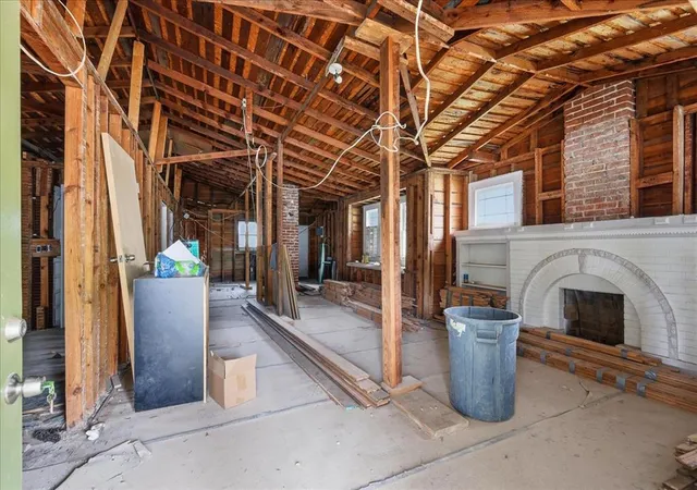 Photo 1 of Sale Pending at 608 Nw 31st Street, Oklahoma City, OK 73118 | MLS# 1253757 | Listing updated on 2026-10-18