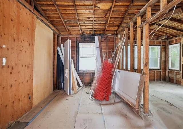 Photo 3 of Sale Pending at 608 Nw 31st Street, Oklahoma City, OK 73118 | MLS# 1253757 | Listing updated on 2026-10-18