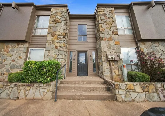 Photo 1 of Condo for sale at 6000 N Penn Ave #9, Oklahoma City, OK 73112 | MLS# 1253787 | Listing updated on 2026-10-17