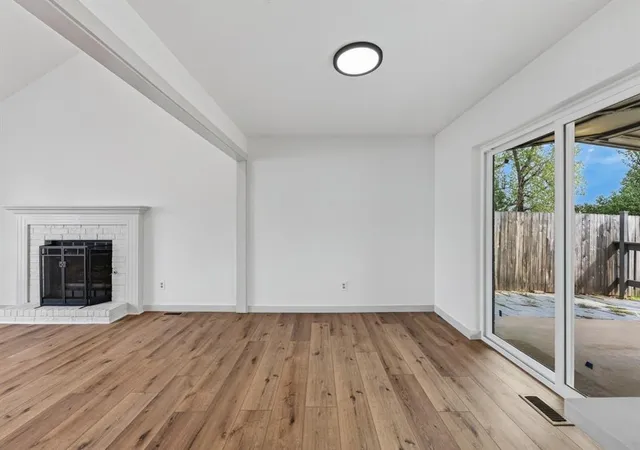 Photo 4 of Single family home for sale at 1104 NE 25th Street, Moore, OK 73160 | MLS# 1253789 | Listing updated on 2026-10-16
