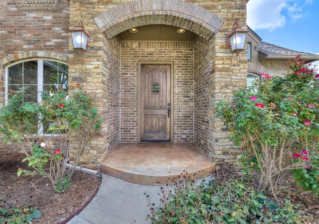 Photo 3 of Single family home for sale at 320 Nw 151st Place, Edmond, OK 73013 | MLS# 1253848 | Listing updated on 2026-10-20