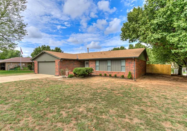 Photo 1 of Single family home for sale at 1701 Greenway Ave, Yukon, OK 73099 | MLS# 1253851 | Listing updated on 2026-10-27