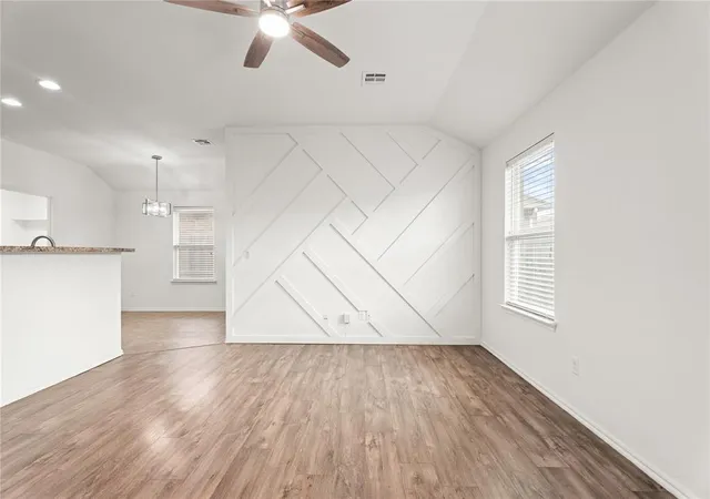 Photo 3 of Single family home for sale at 9216 Nw 71st Street, Yukon, OK 73099 | MLS# 1253863 | Listing updated on 2026-10-15