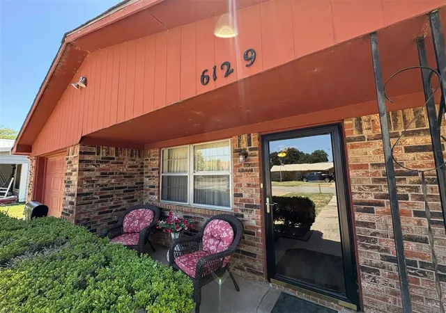 Photo 3 of Sale Pending at 612 9th Street, Snyder, OK 73566 | MLS# 1253882 | Listing updated on 2026-10-14