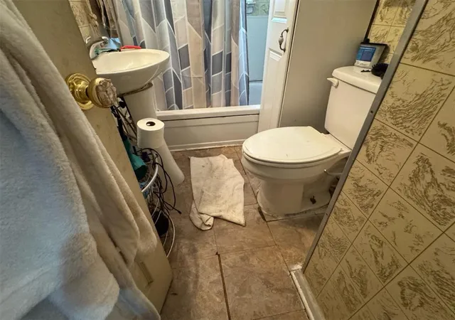 Photo 4 of Single family home for sale at 815 W Park St, Tecumseh, OK 74873 | MLS# 1253906 | Listing updated on 2026-10-23