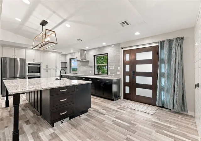 Photo 3 of Single family home for sale at 2457 Barrington, Blanchard, OK 73010 | MLS# 1253920 | Listing updated on 2026-10-15