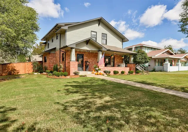 Single family home for sale at 131 NW 21st Street, Oklahoma City, OK 73103 | MLS# 1253922