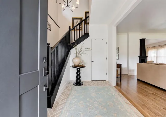 Photo 3 of Single family home for sale at 131 NW 21st Street, Oklahoma City, OK 73103 | MLS# 1253922 | Listing updated on 2026-10-20
