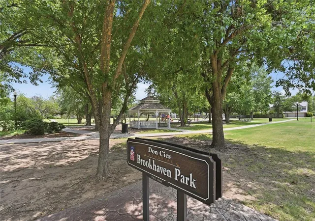 Photo 3 of Single family home for sale at 1814 Brookhaven Blvd, Norman, OK 73072 | MLS# 1253924 | Listing updated on 2026-10-16