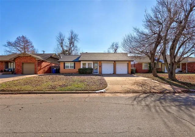 Photo 1 of Single family home for sale at 2808 Kent Dr, Oklahoma City, OK 73120 | MLS# 1253933 | Listing updated on 2026-10-15