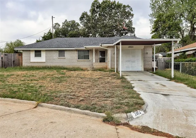 Single family home for sale at 2025 Albert Dr, Oklahoma City, OK 73130 | MLS# 1253946