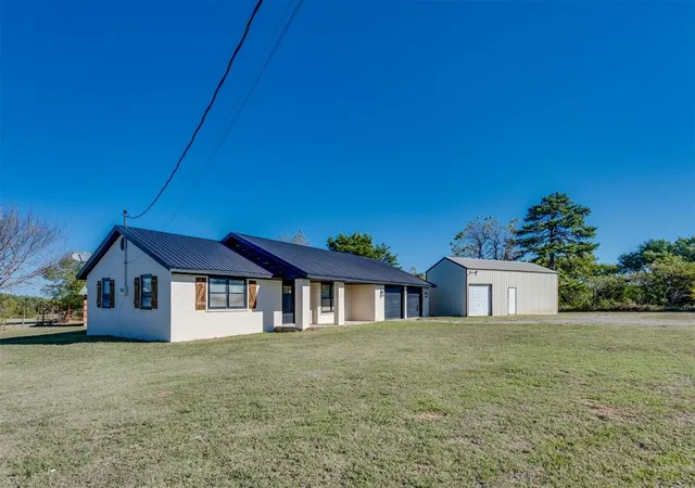 Photo 2 of Single family home for sale at 339170 E Highway 62, Meeker, OK 74855 | MLS# 1253954 | Listing updated on 2026-10-15