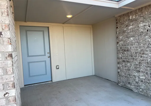 Photo 2 of Single family home for sale at 2061 Brush Crk Way, Newcastle, OK 73065 | MLS# 1253972 | Listing updated on 2026-10-20