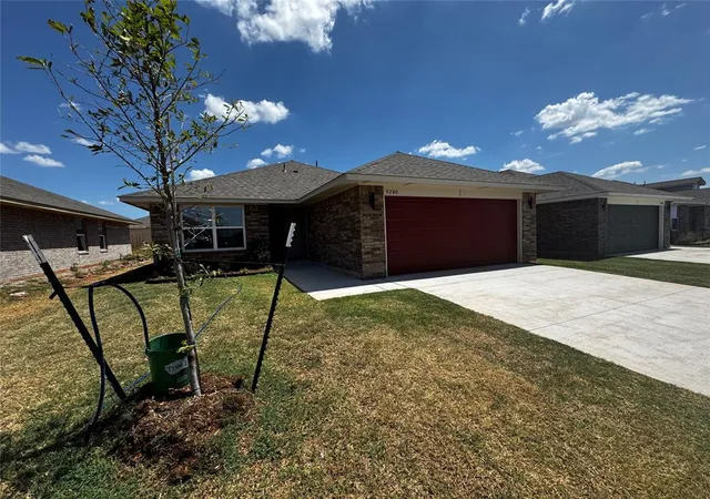 Photo 1 of Single family home for sale at 9200 Sweetwater Blvd, Oklahoma City, OK 73160 | MLS# 1253978 | Listing updated on 2026-10-20