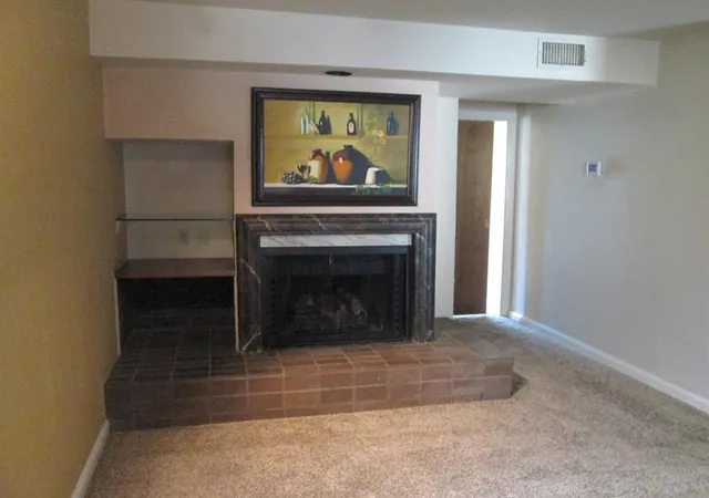Listing Photo 1 - Condo for sale in building located at 600 Nw 4Th St, Oklahoma City, OK 73102 - Unit #214N