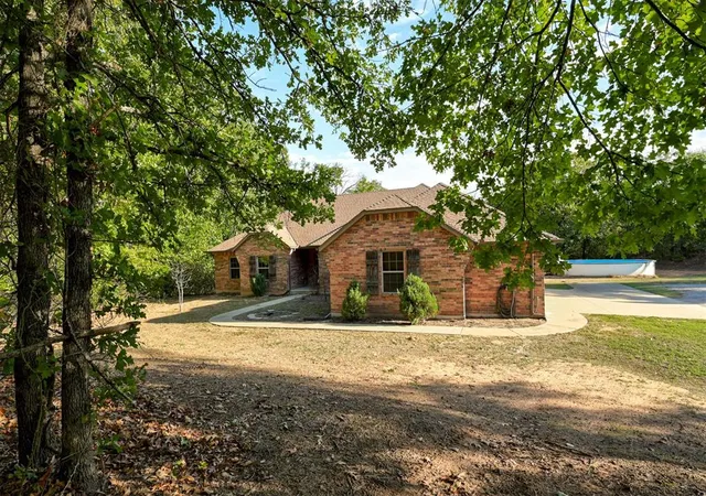 Single family home for sale at 20430 Turkey Trl, Newalla, OK 74857 | MLS# 1254104