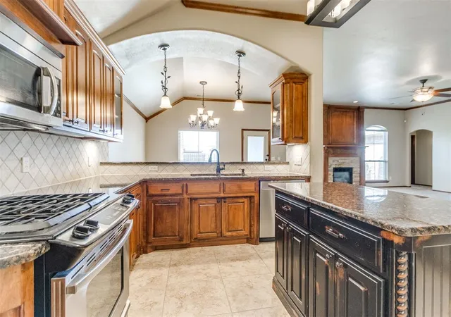 Photo 2 of Single family home for sale at 313 SW 171st Street, Oklahoma City, OK 73170 | MLS# 1254133 | Listing updated on 2026-10-28