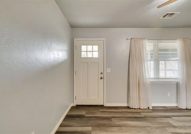 Photo 4 of Single family home for sale at 940 N Bradley Ave, Oklahoma City, OK 73127 | MLS# 1254134 | Listing updated on 2026-10-17