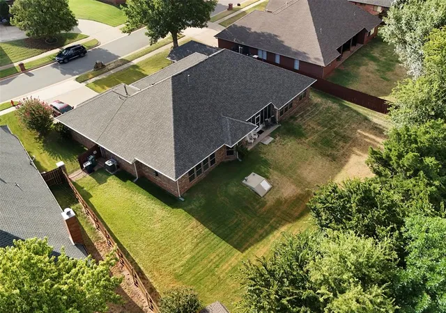Photo 3 of Single family home for sale at 19417 Yearling Way, Edmond, OK 73012 | MLS# 1254146 | Listing updated on 2026-10-16