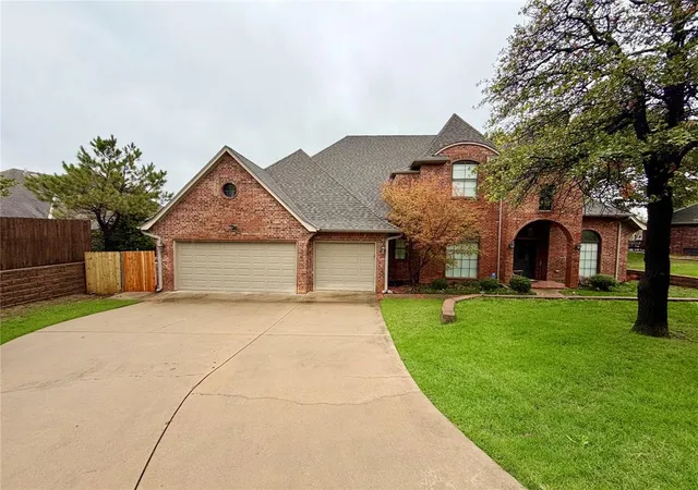 Photo 1 of Single family home for sale at 501 Mirano Ln, Edmond, OK 73034 | MLS# 1254169 | Listing updated on 2026-10-17