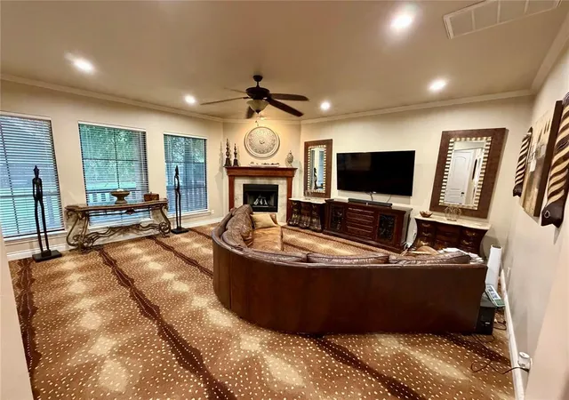 Photo 4 of Single family home for sale at 501 Mirano Ln, Edmond, OK 73034 | MLS# 1254169 | Listing updated on 2026-10-17