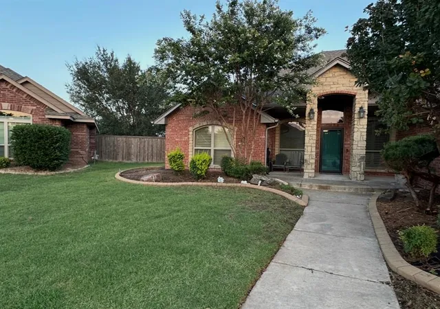 Photo 2 of Single family home for sale at 4001 Teton Ln, Norman, OK 73072 | MLS# 1254181 | Listing updated on 2026-10-17