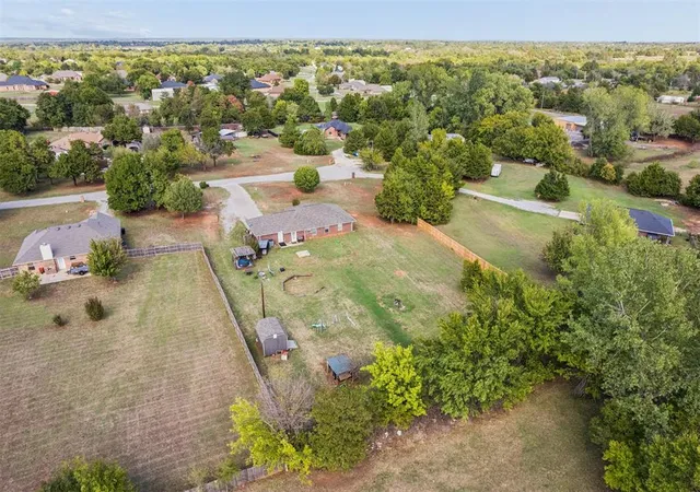 Photo 2 of Single family home for sale at 2387 Holden Ln, Blanchard, OK 73010 | MLS# 1254202 | Listing updated on 2026-10-18