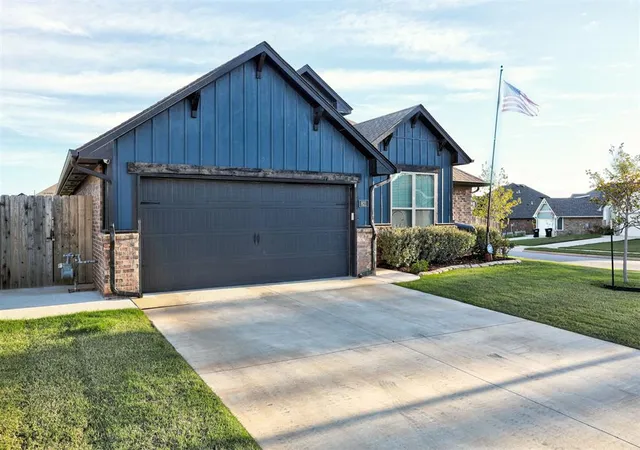 Photo 3 of Single family home for sale at 821 Halley Dr, Oklahoma City, OK 73160 | MLS# 1254211 | Listing updated on 2026-10-30