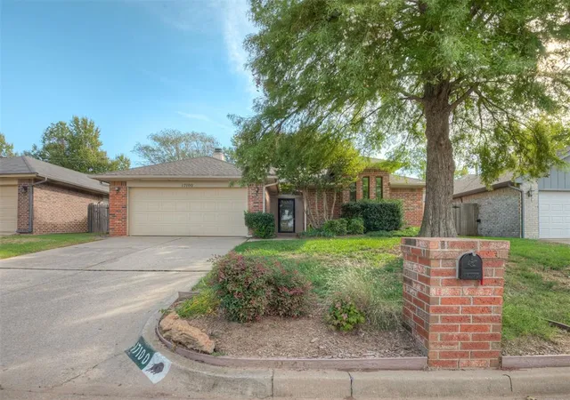Single family home for sale at 17100 Valley Crst, Edmond, OK 73012 | MLS# 1254218 | Listing updated on 2026-10-27