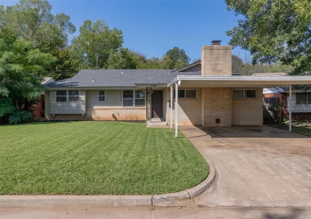 Single family home for sale at 125 Philbrook Dr, Oklahoma City, OK 73109 | MLS# 1254256