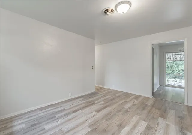 Photo 1 of Single family home for sale at 125 Philbrook Dr, Oklahoma City, OK 73109 | MLS# 1254256 | Listing updated on 2026-10-25