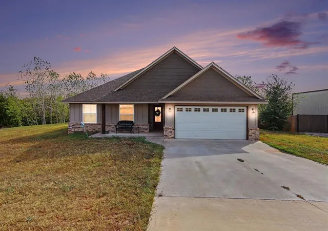 Photo 1 of Single family home for sale at 2163 County St 2970, Blanchard, OK 73010 | MLS# 1254312 | Listing updated on 2026-10-17