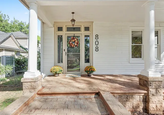 Photo 4 of Single family home for sale at 808 N Ash St, Guthrie, OK 73044 | MLS# 1254315 | Listing updated on 2026-10-29