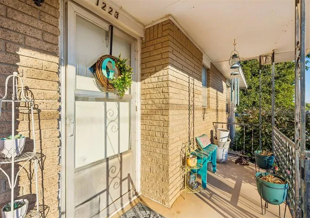 Photo 4 of Single family home for sale at 1223 N 14th Street, Perry, OK 73077 | MLS# 1254321 | Listing updated on 2026-10-27